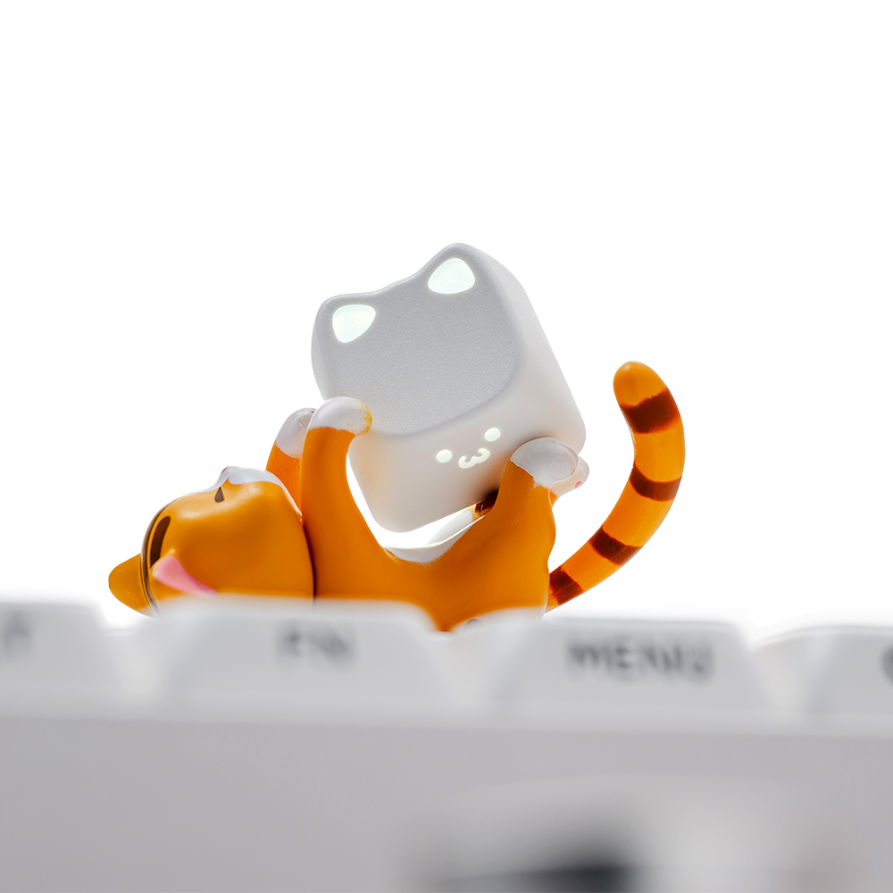 XVX Lumicat MAO Profile Side-Printed Shine-Through Creamy White 113-Ke
